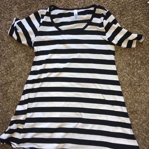 Lularoe perfect t